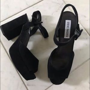 Steve Madden black velvet platform sandals